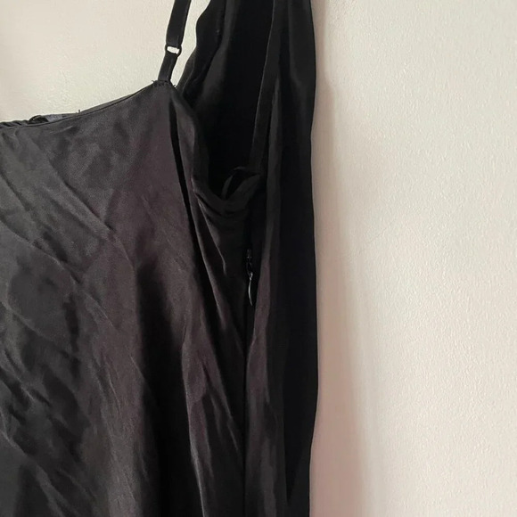 Zara Silky Satin Effect Surplus Midi Dress Black Blogger Fav Sz Small - Picture 8 of 10
